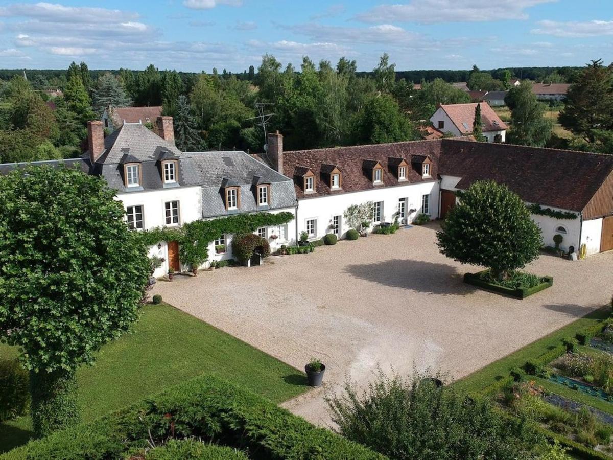 Maison De Famille Pres De Montargis - Elegance Et Confort En Foret - Fr-1-590-354 Paucourt 외부 사진